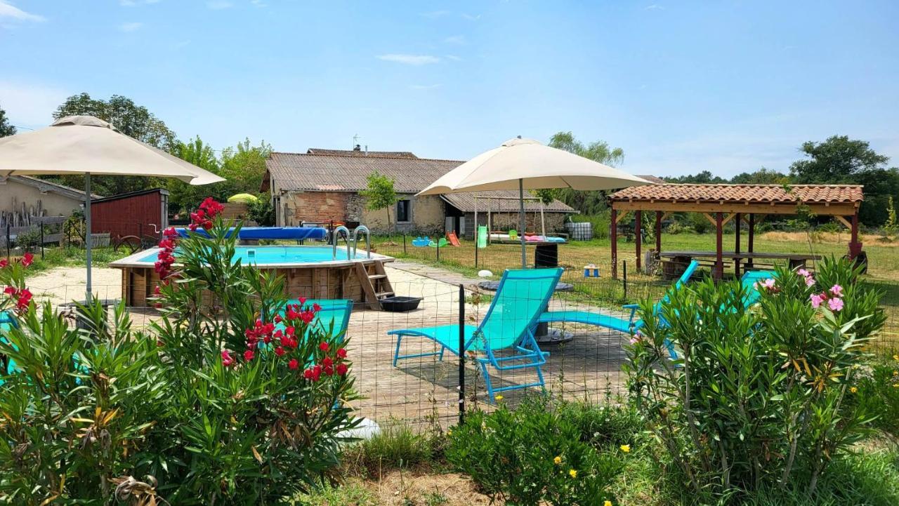 Domaine Toutet Birac  ภายนอก รูปภาพ